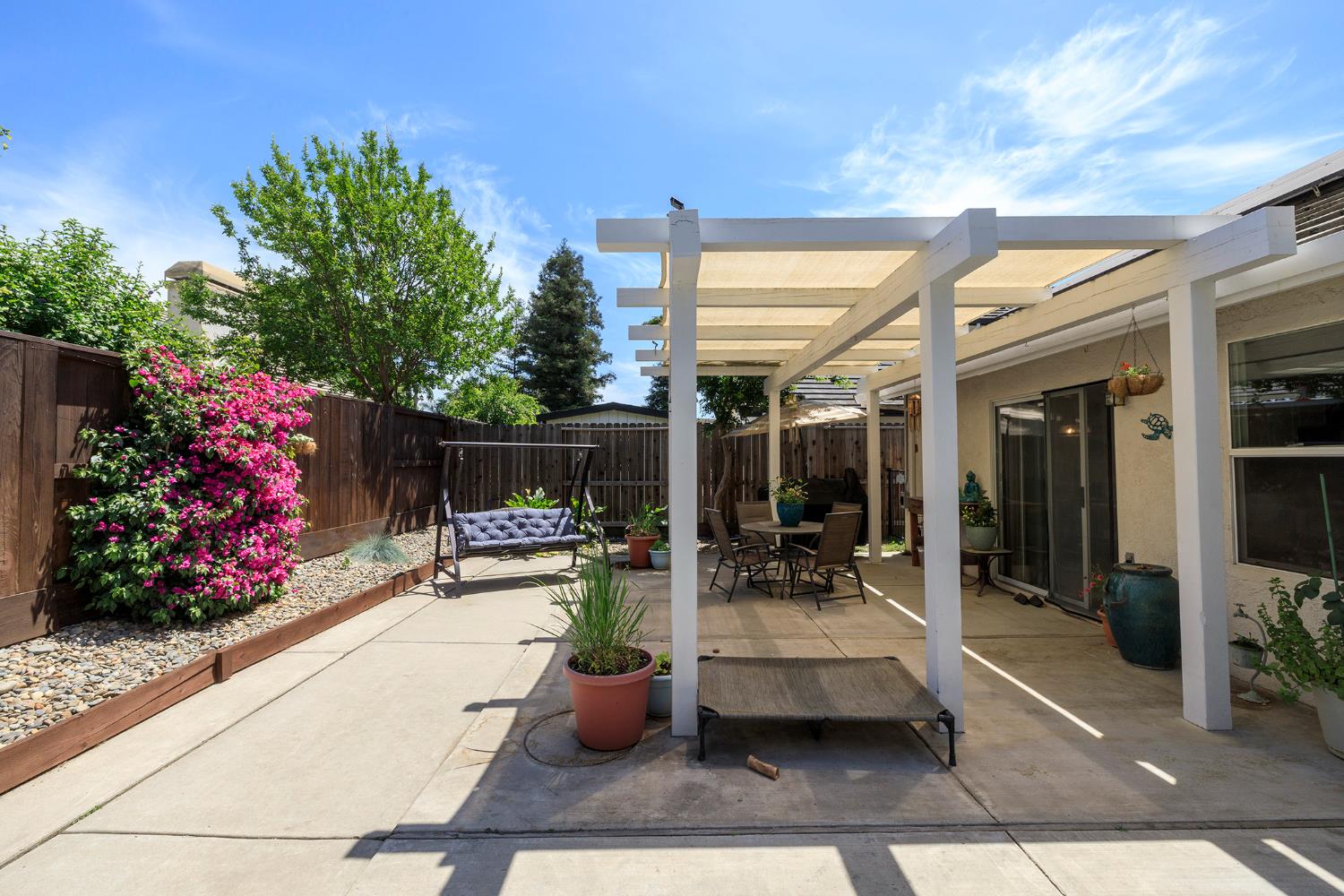 230 Meyenberg Ave, Ripon, CA 95366