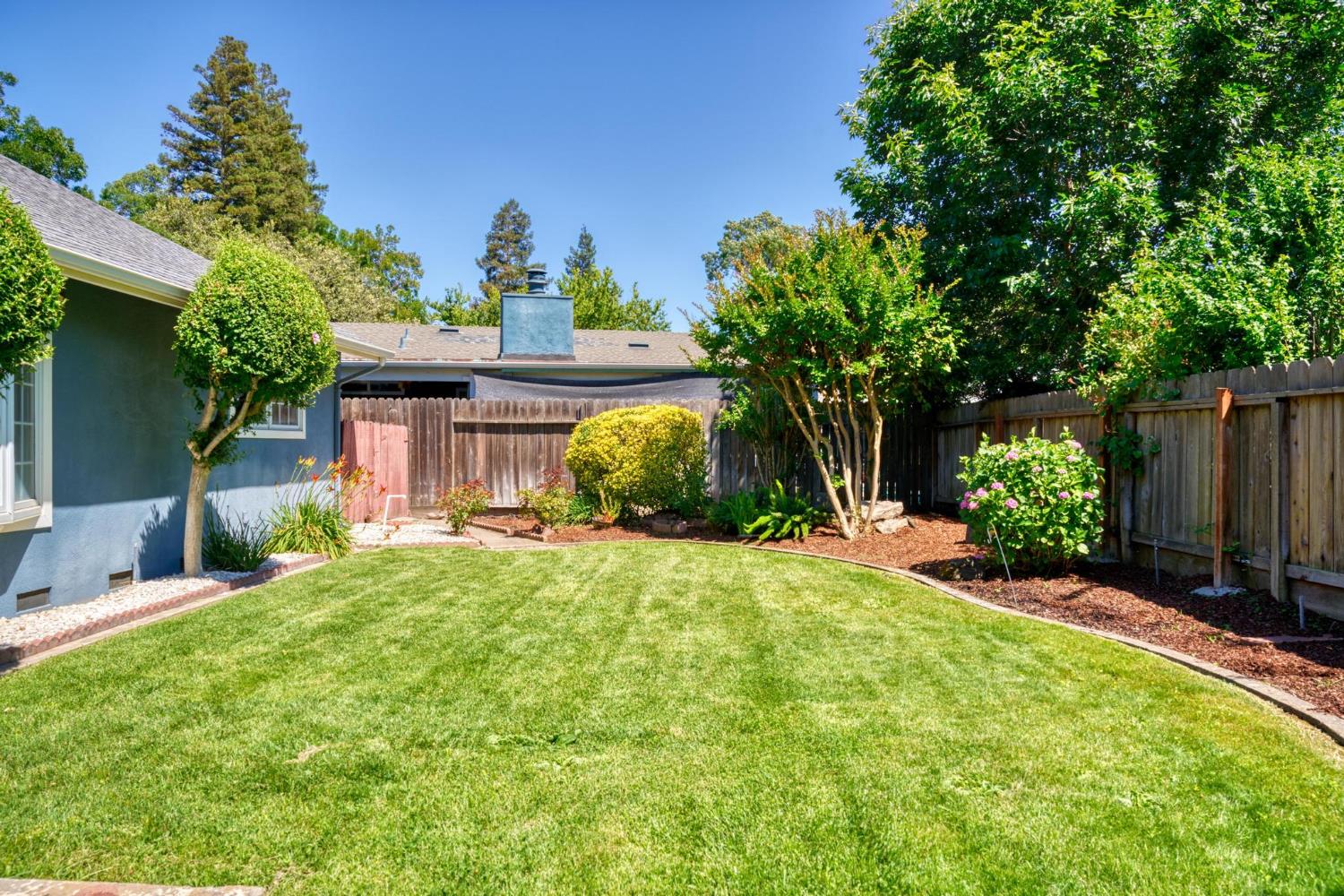 1500 Kentwood Ave, Modesto, CA 95355