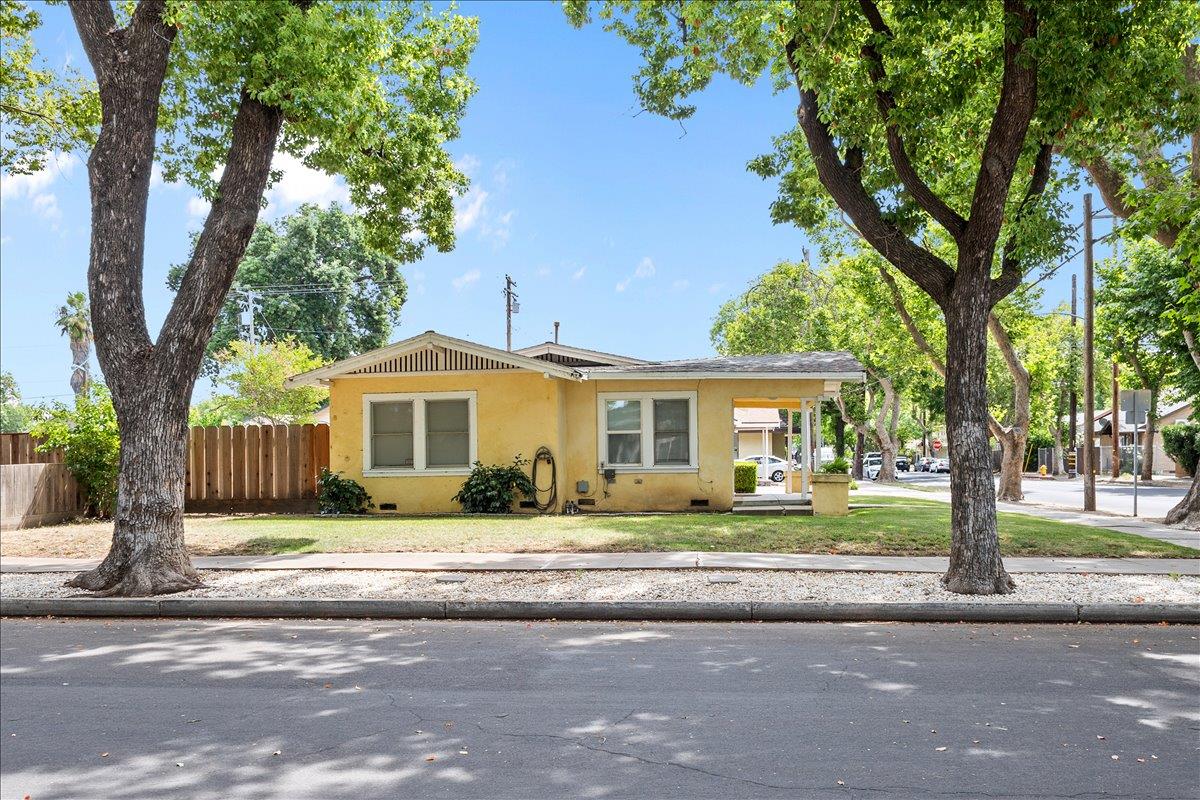 405 E Morris Ave, Modesto, CA 95354