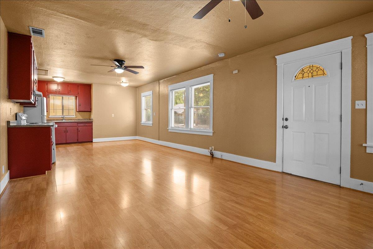 405 E Morris Ave, Modesto, CA 95354