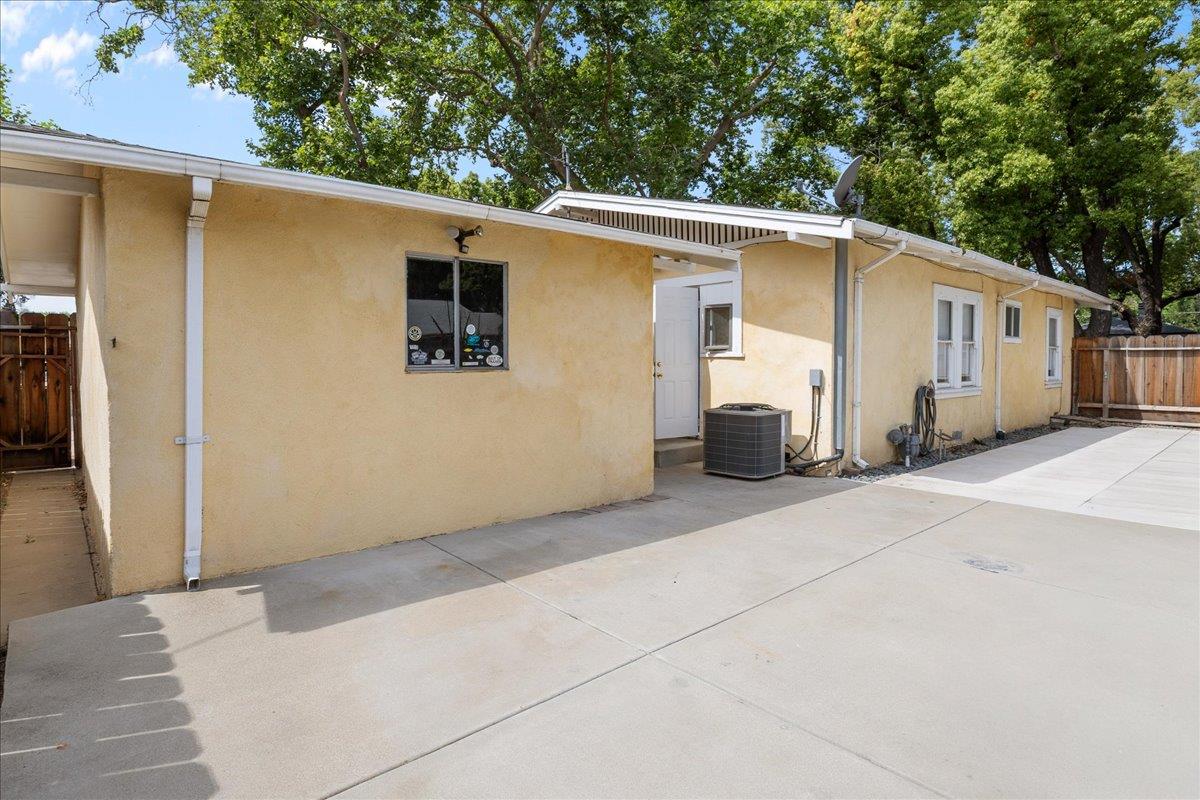 405 E Morris Ave, Modesto, CA 95354