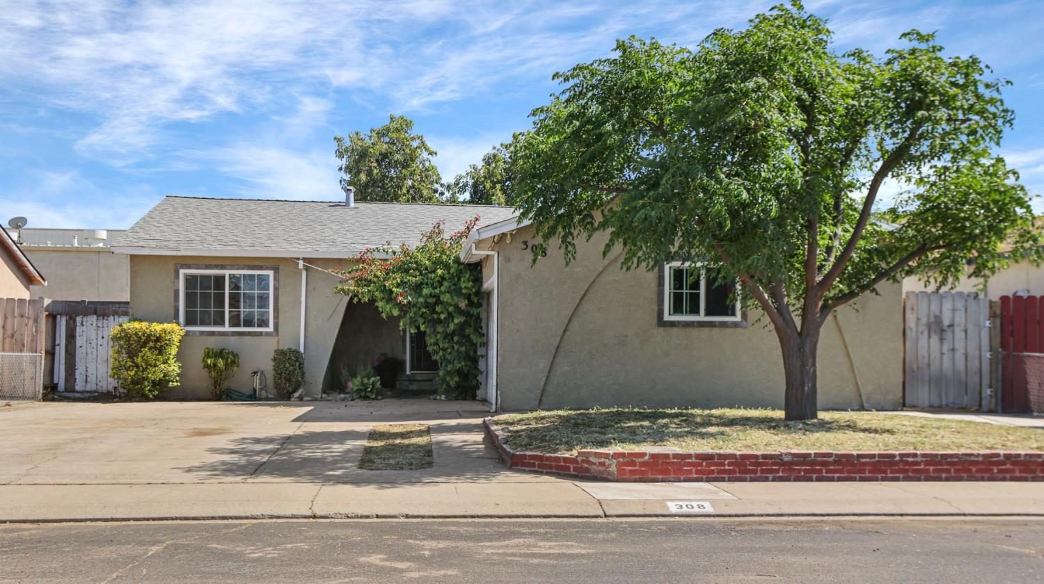 308 Eva Ct, Manteca, CA 95336