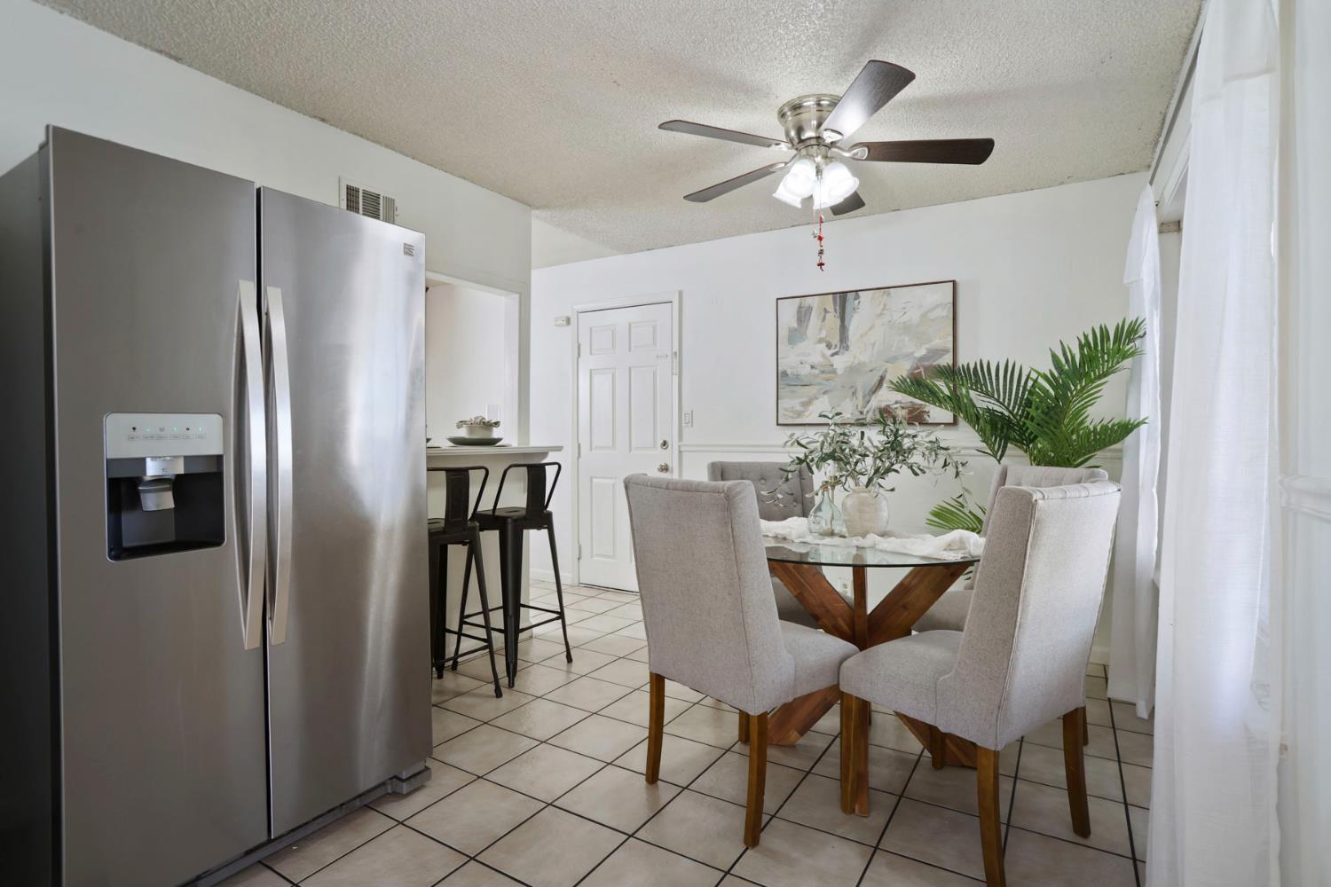 308 Eva Ct, Manteca, CA 95336
