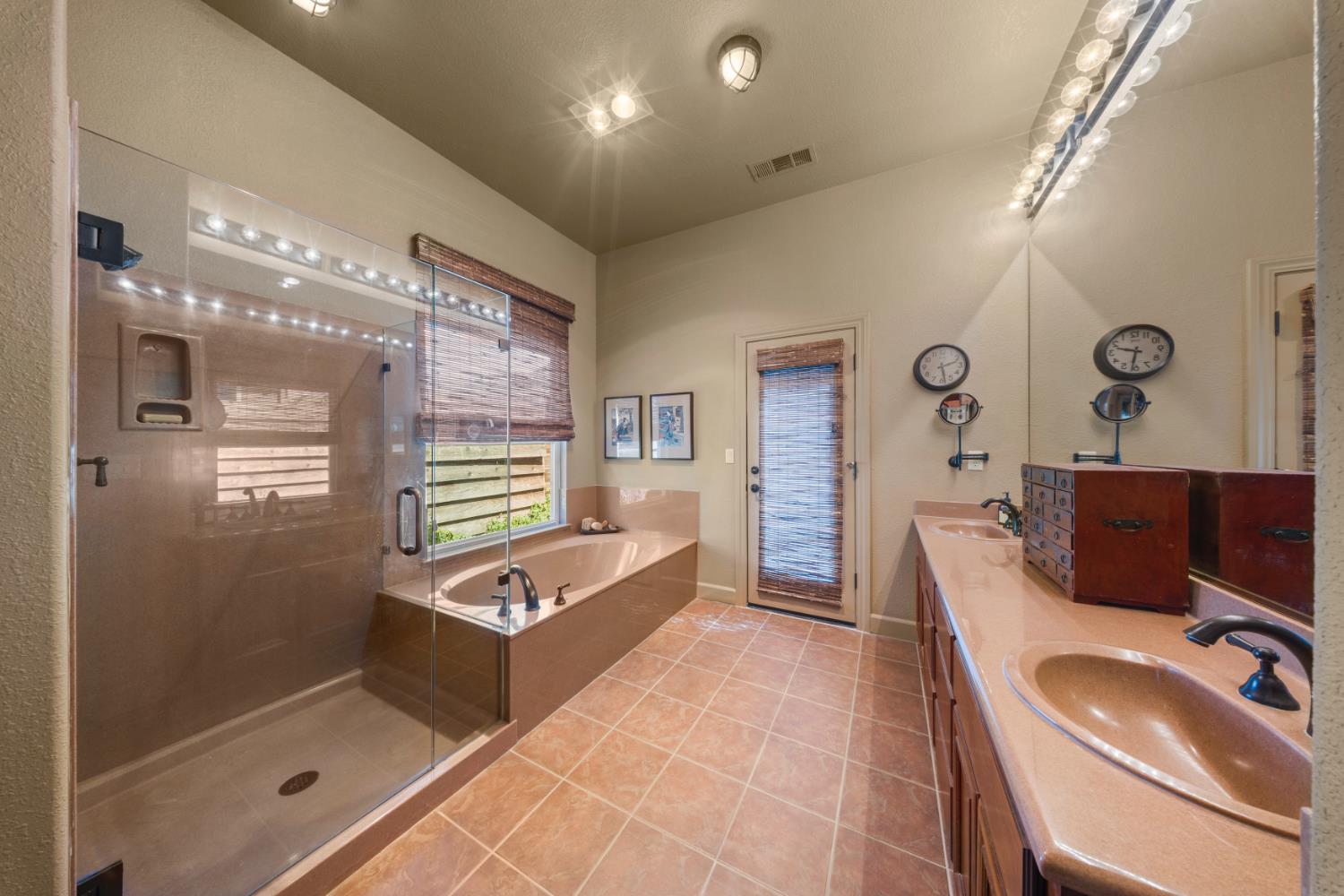 3204 HUMBERTON Pl, Modesto, CA 95355