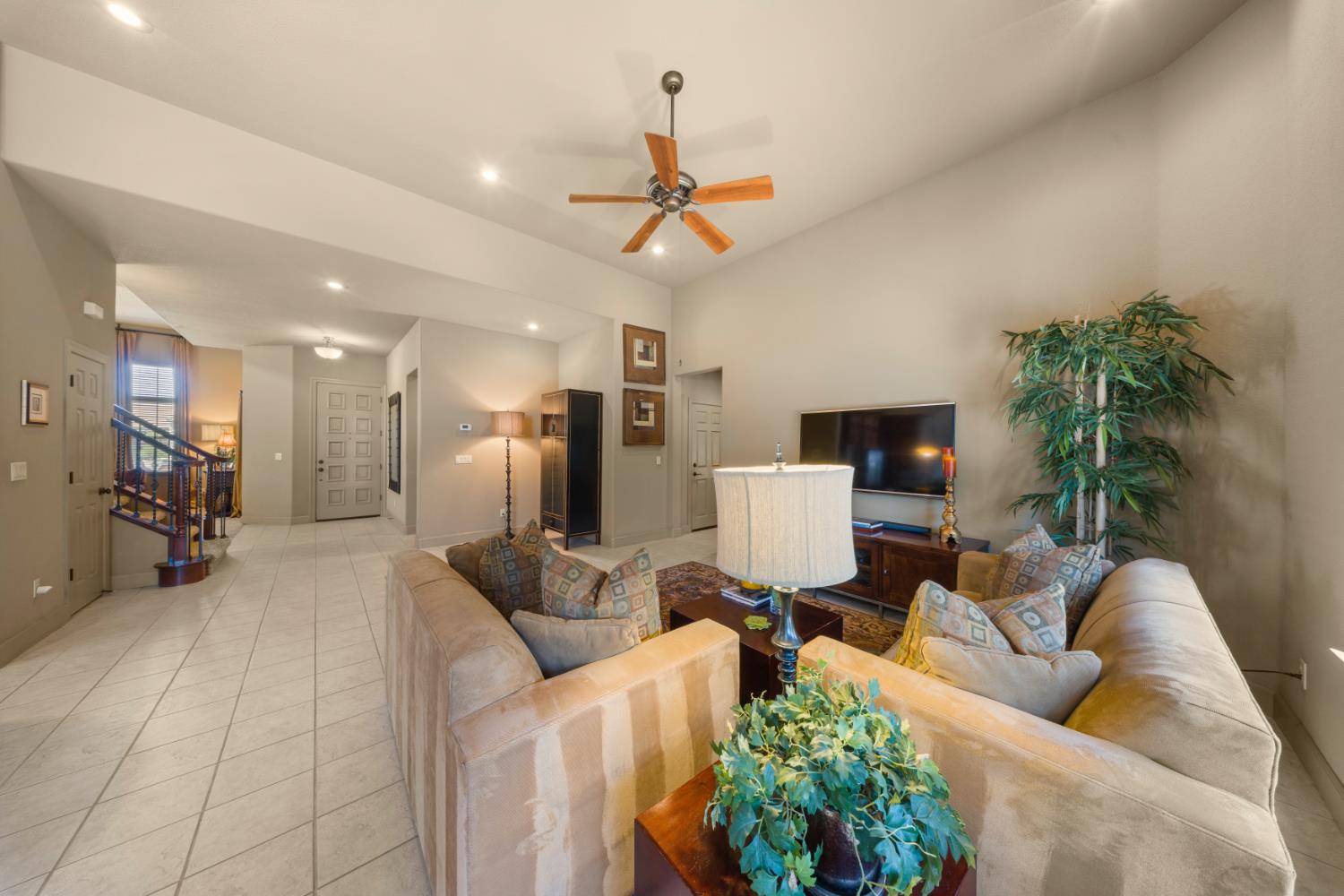 3204 HUMBERTON Pl, Modesto, CA 95355