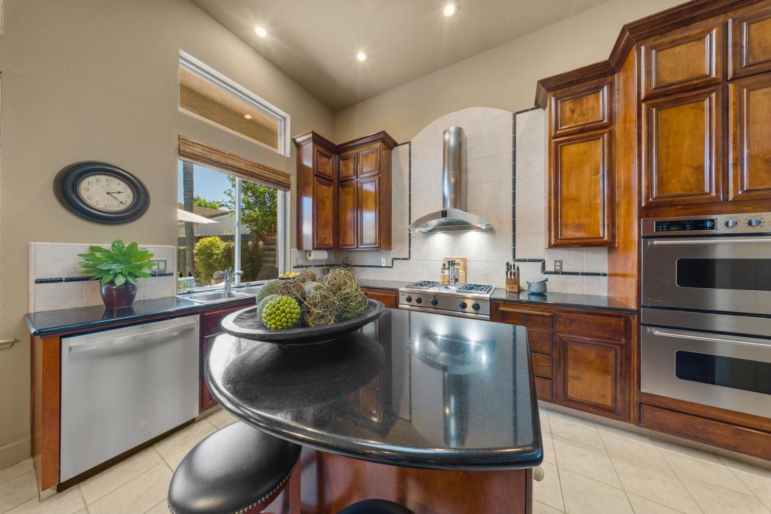 3204 HUMBERTON Pl, Modesto, CA 95355