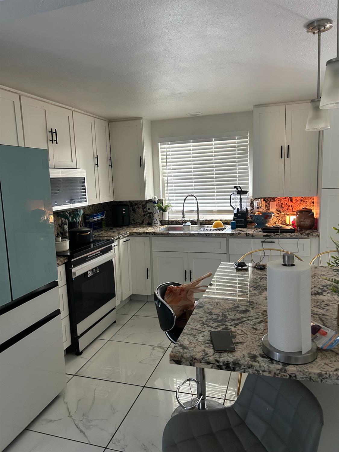 629 E Fort Henry, Modesto, CA 95354