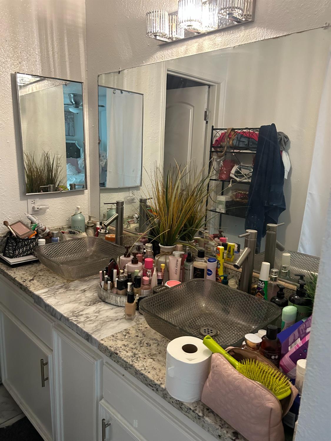 629 E Fort Henry, Modesto, CA 95354