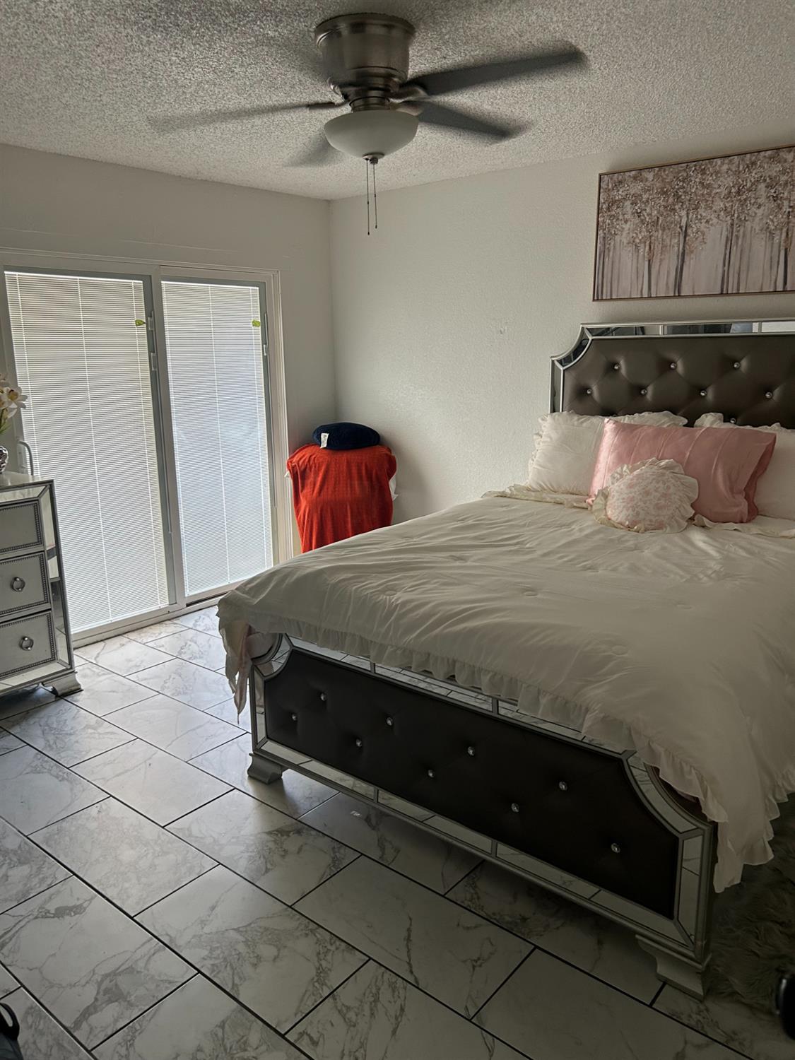 629 E Fort Henry, Modesto, CA 95354