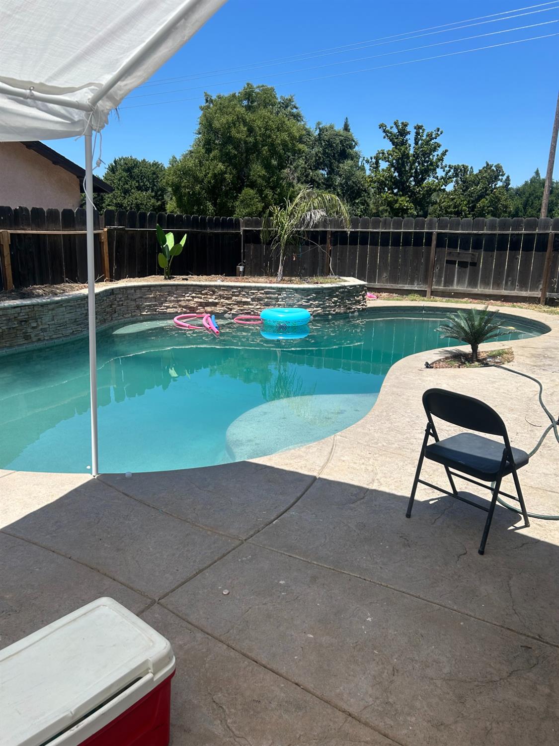 629 E Fort Henry, Modesto, CA 95354
