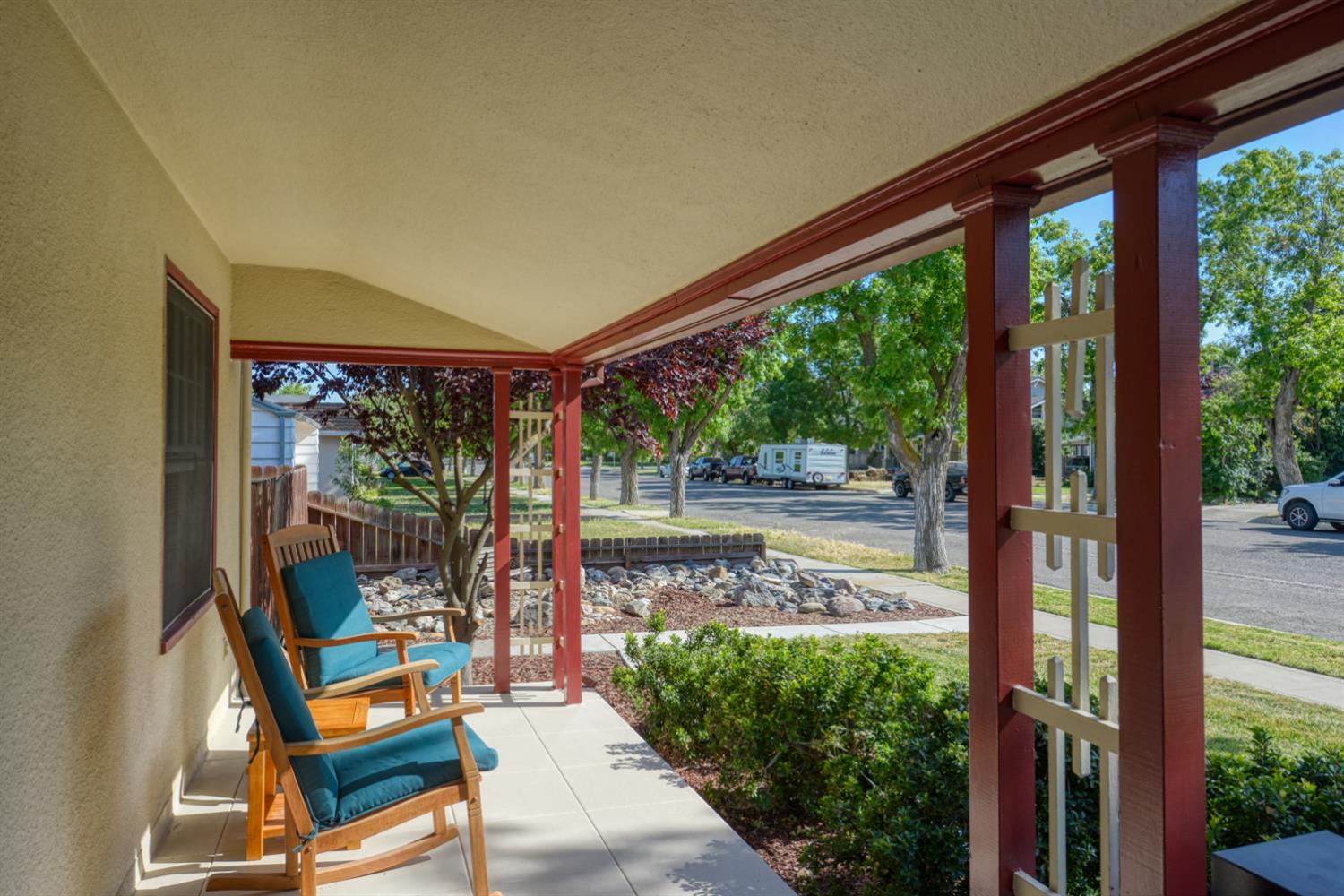 1014 S St, Newman, CA 95360