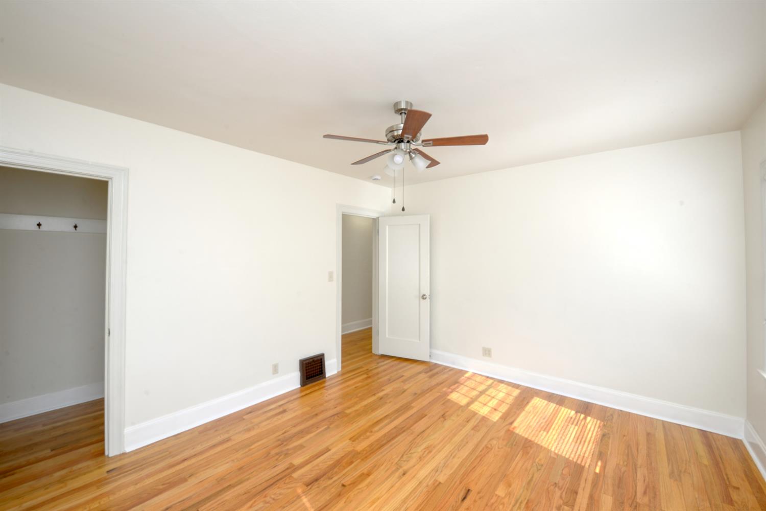1014 S St, Newman, CA 95360