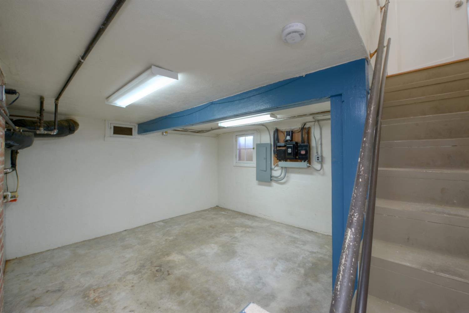 1014 S St, Newman, CA 95360