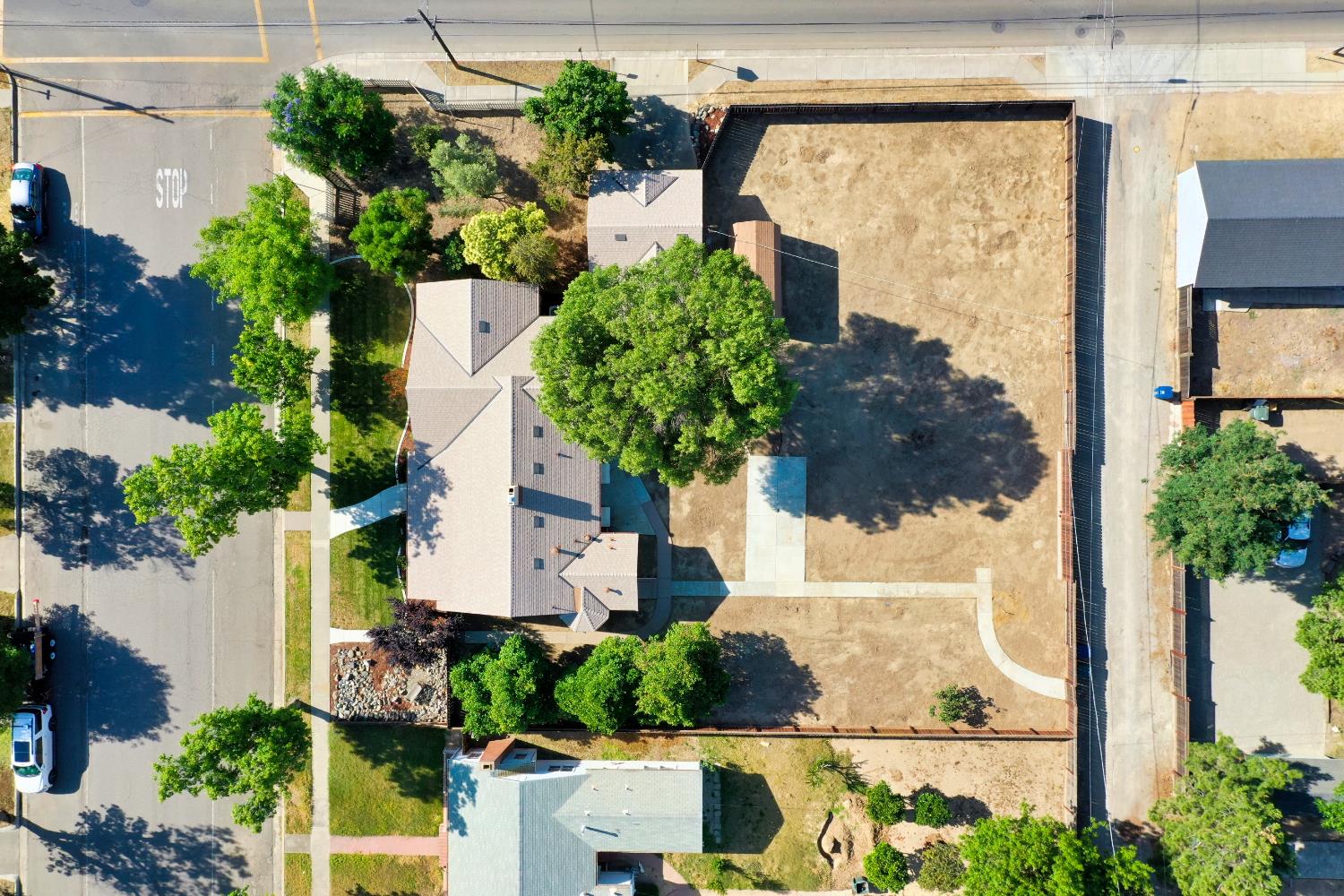 1014 S St, Newman, CA 95360