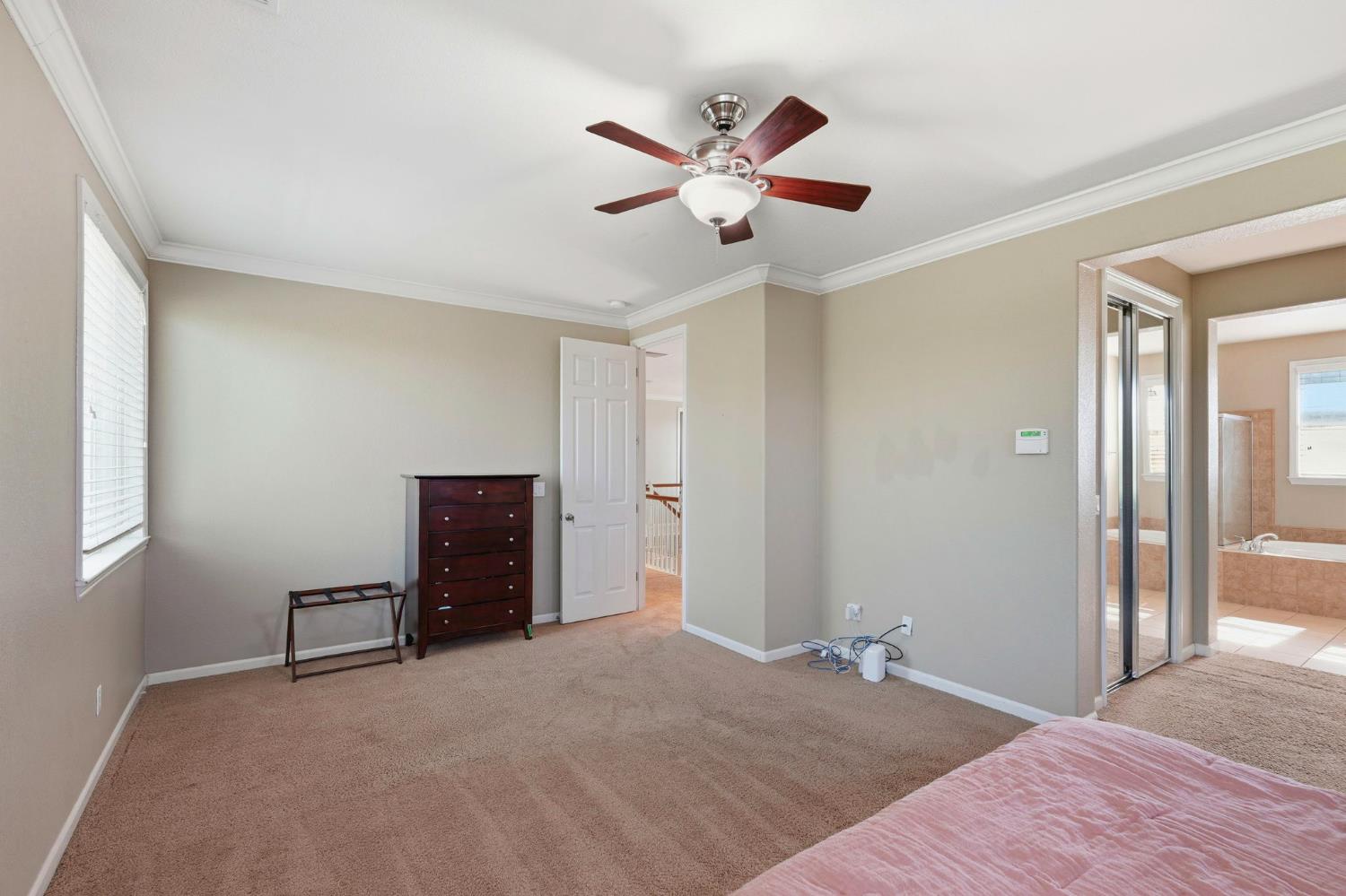 3112 Dovehouse Ln, Modesto, CA 95355