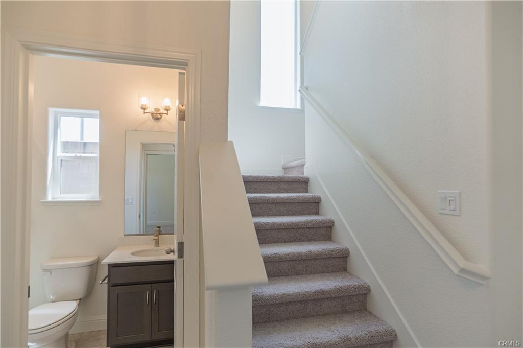 236 Montage Dr, Merced, CA 95348