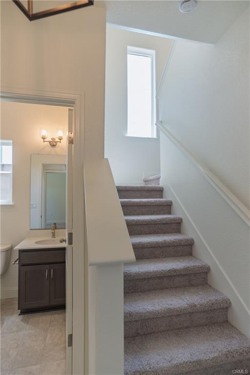 236 Montage Dr, Merced, CA 95348