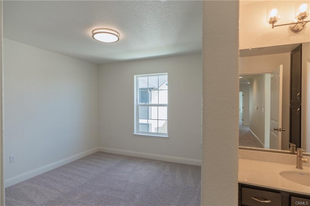 236 Montage Dr, Merced, CA 95348