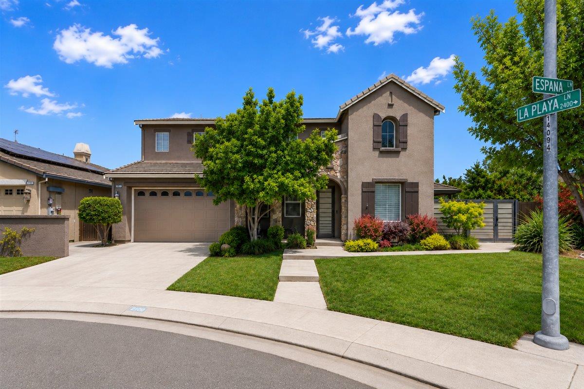 2700 Espana Ln, Modesto, CA 95355