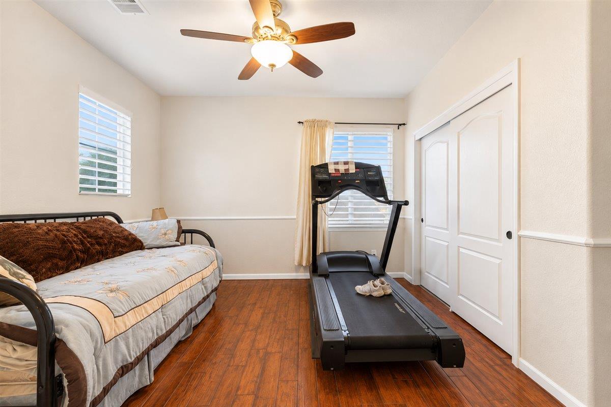 2700 Espana Ln, Modesto, CA 95355