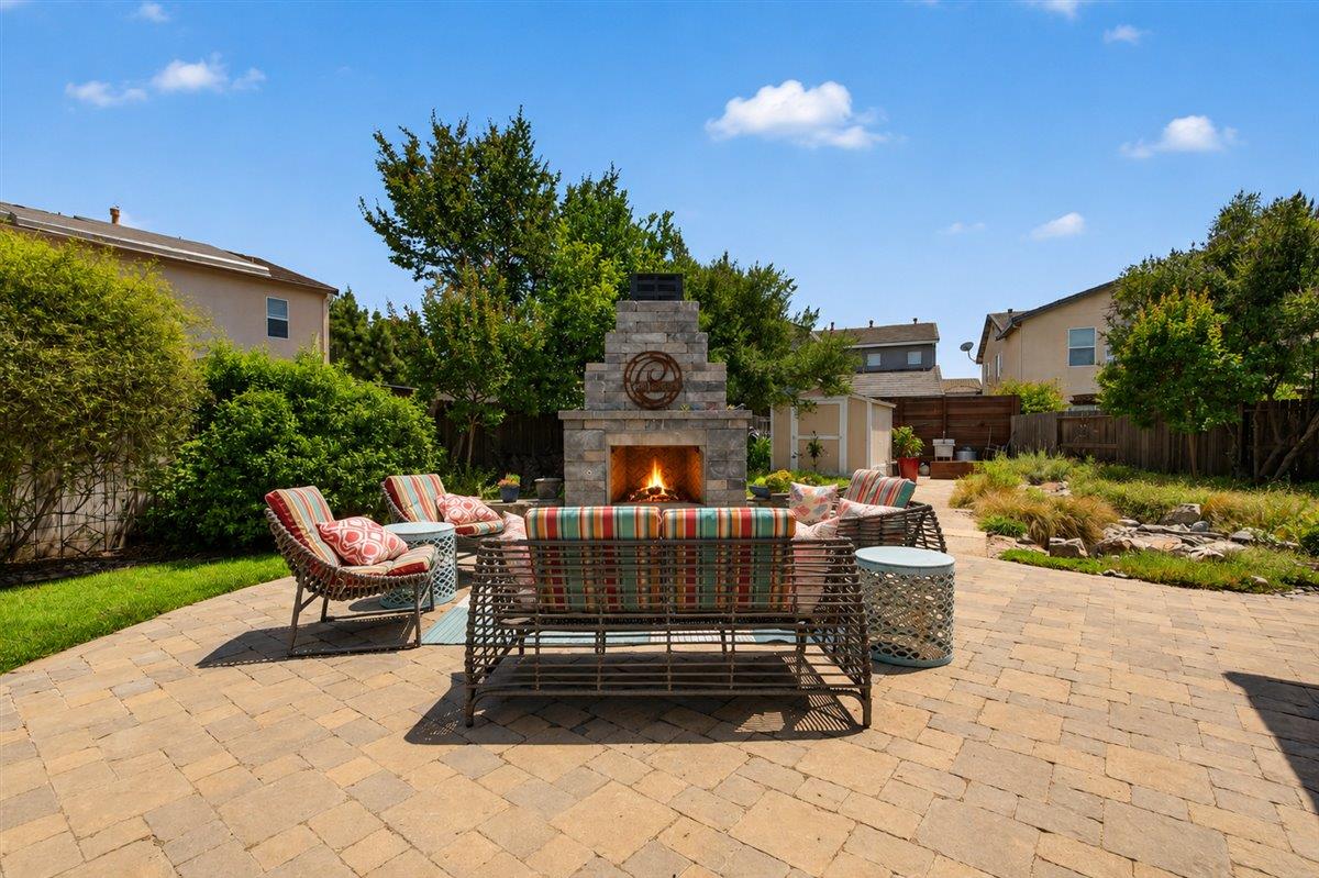 2700 Espana Ln, Modesto, CA 95355