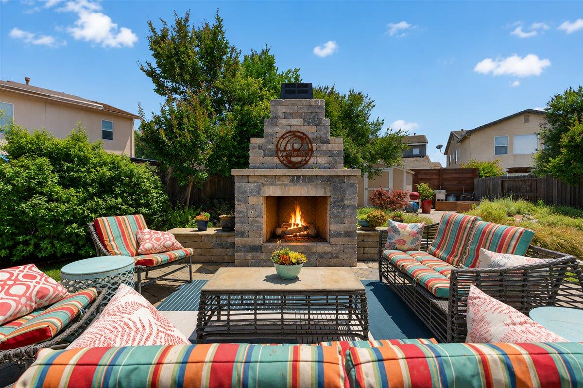 2700 Espana Ln, Modesto, CA 95355