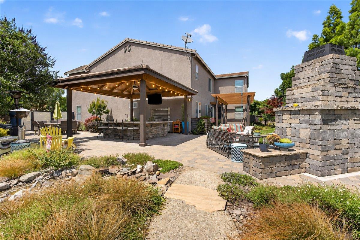 2700 Espana Ln, Modesto, CA 95355