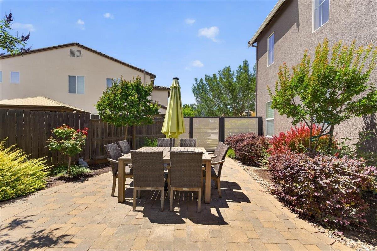 2700 Espana Ln, Modesto, CA 95355
