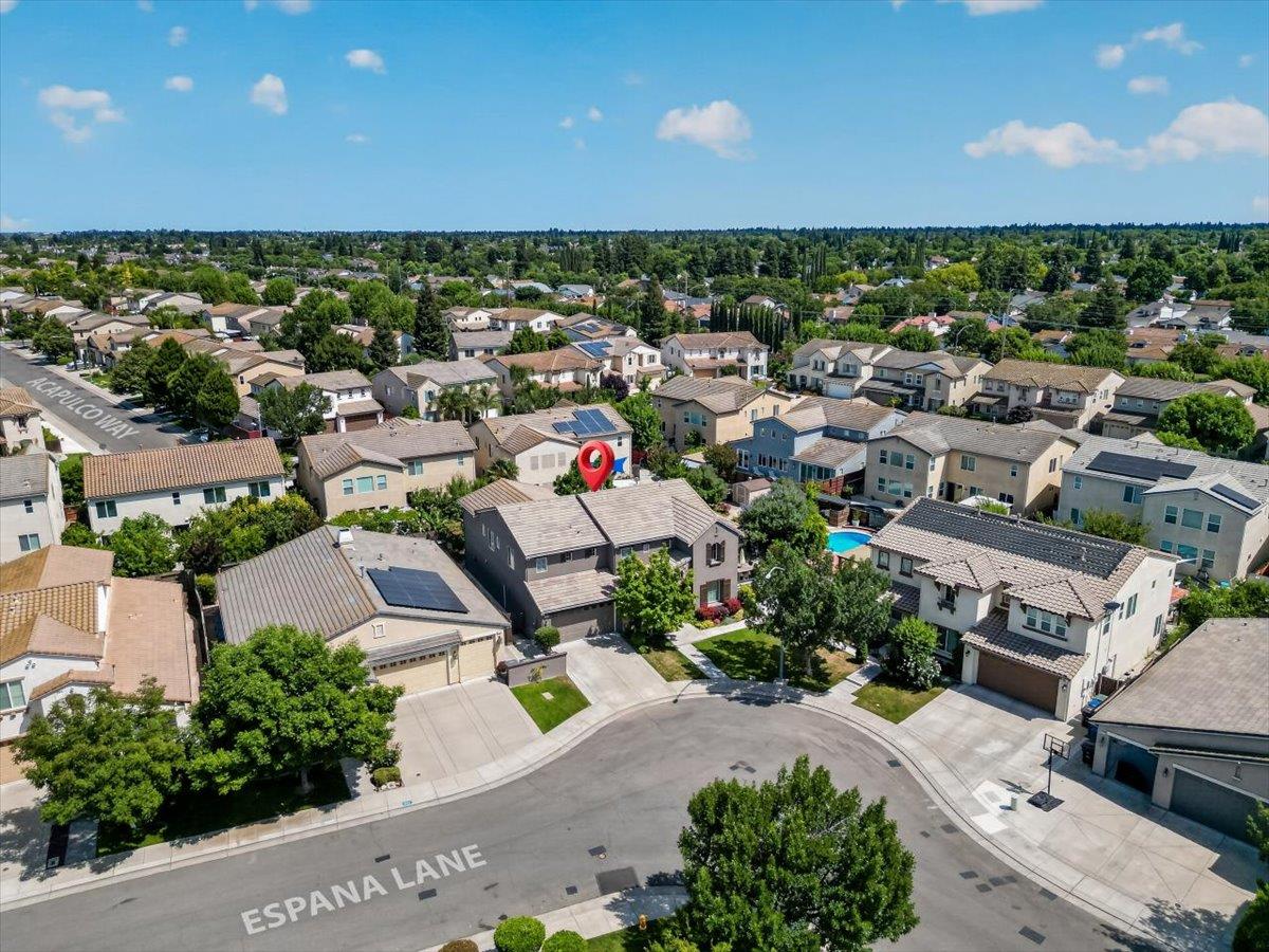 2700 Espana Ln, Modesto, CA 95355