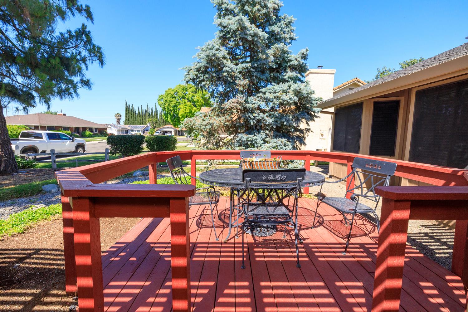 376 Foxmeadow Way, Los Banos, CA 93635