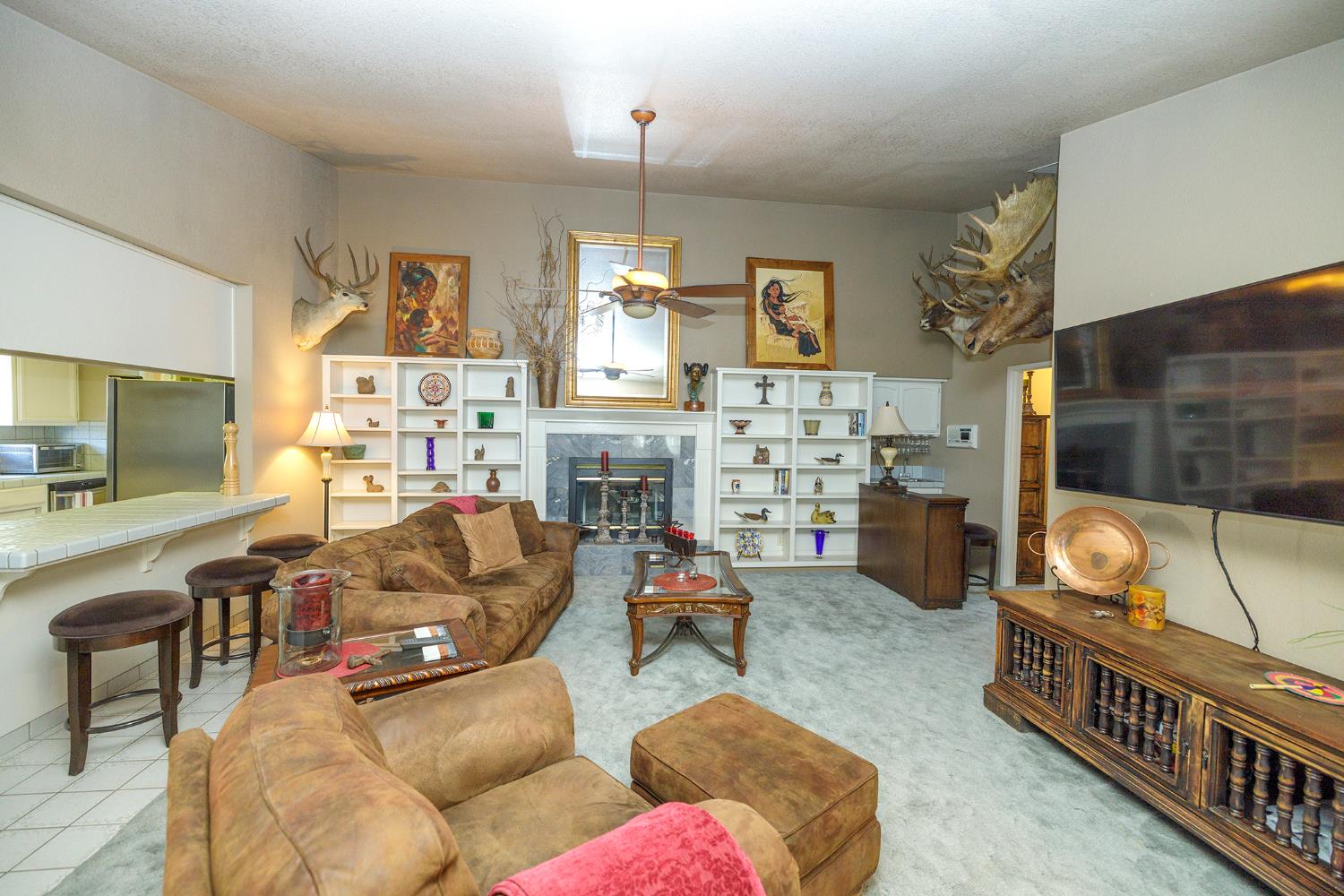 376 Foxmeadow Way, Los Banos, CA 93635