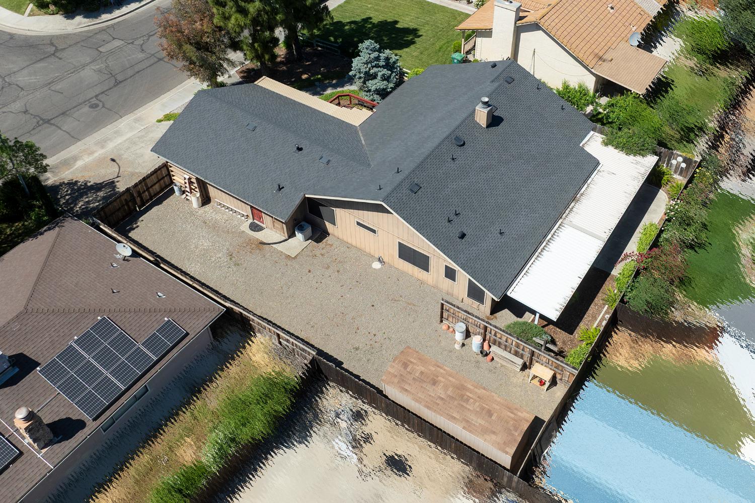 376 Foxmeadow Way, Los Banos, CA 93635
