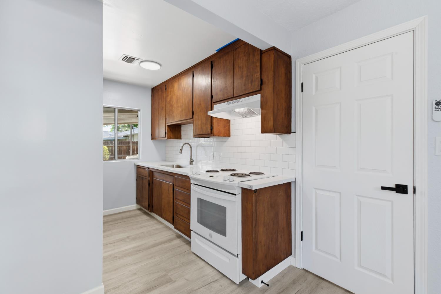 1434 Fordham Ave, Modesto, CA 95350