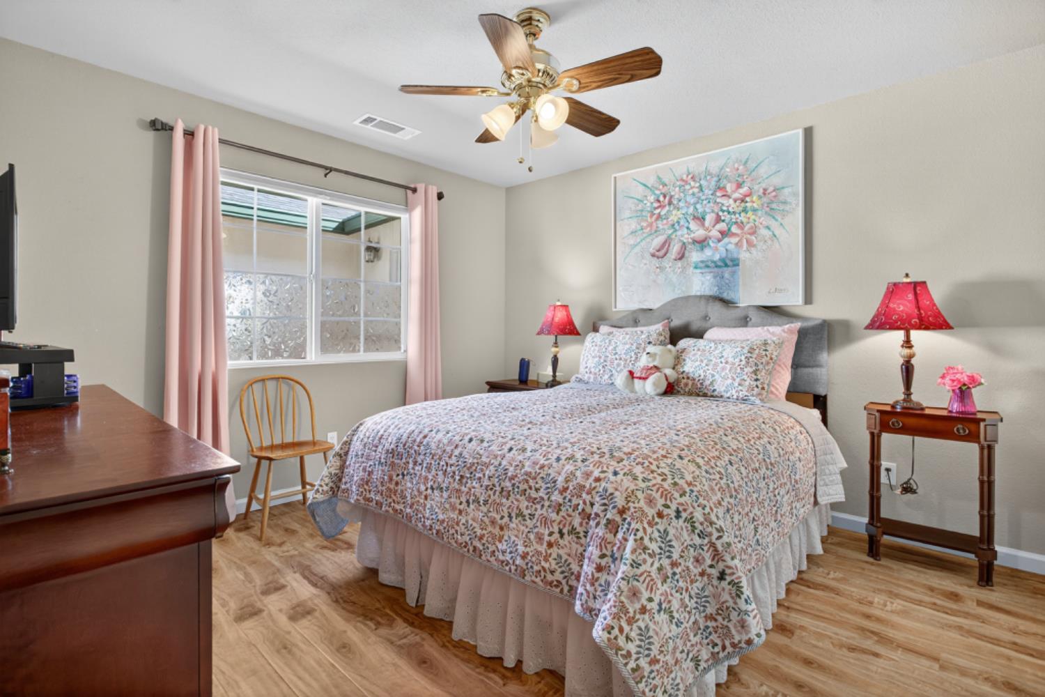 4856 Kiva Dr, Copperopolis, CA 95228