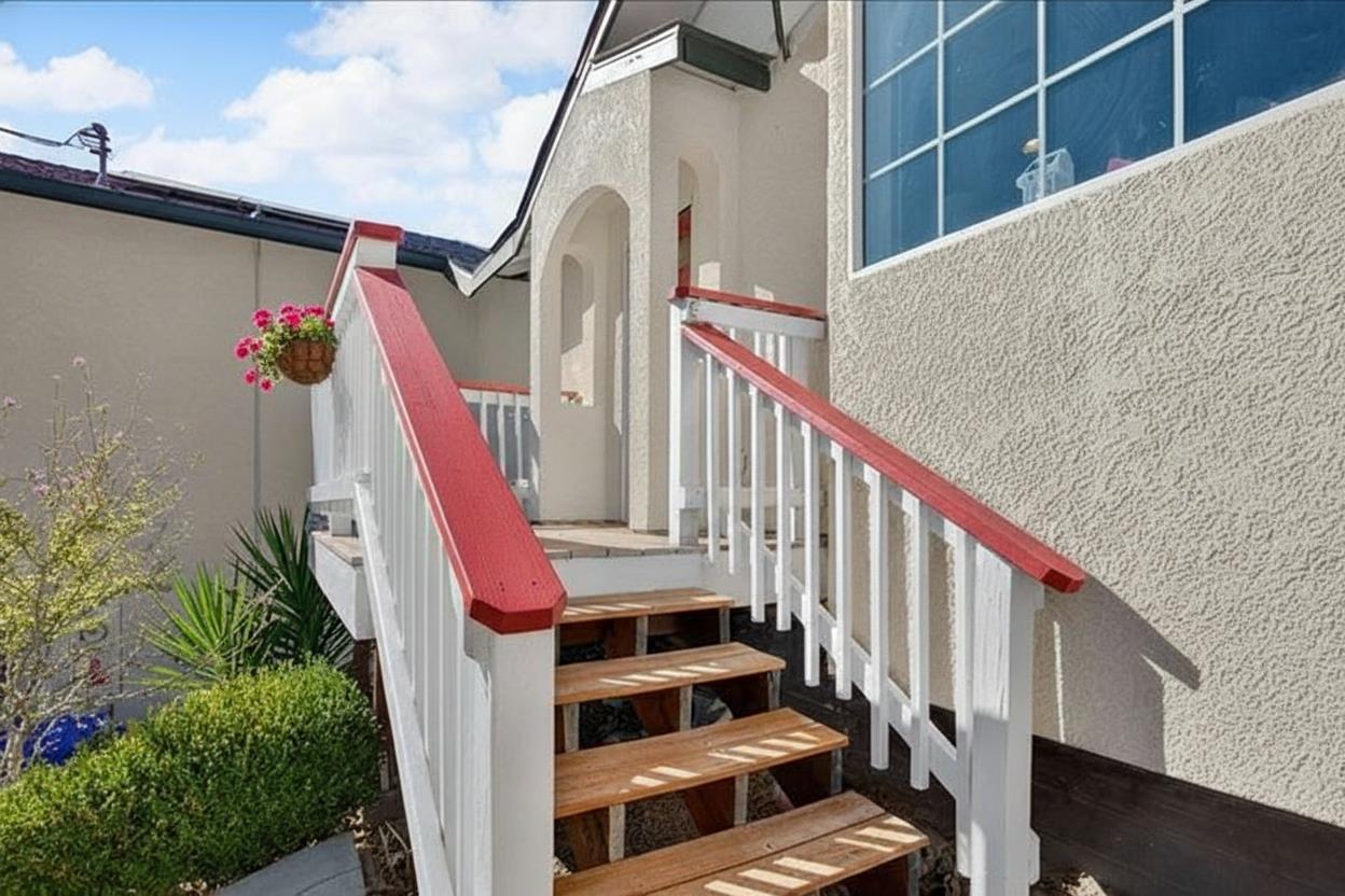 4856 Kiva Dr, Copperopolis, CA 95228