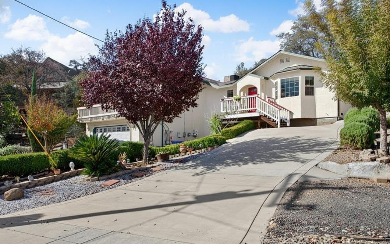 4856 Kiva Dr, Copperopolis, CA 95228