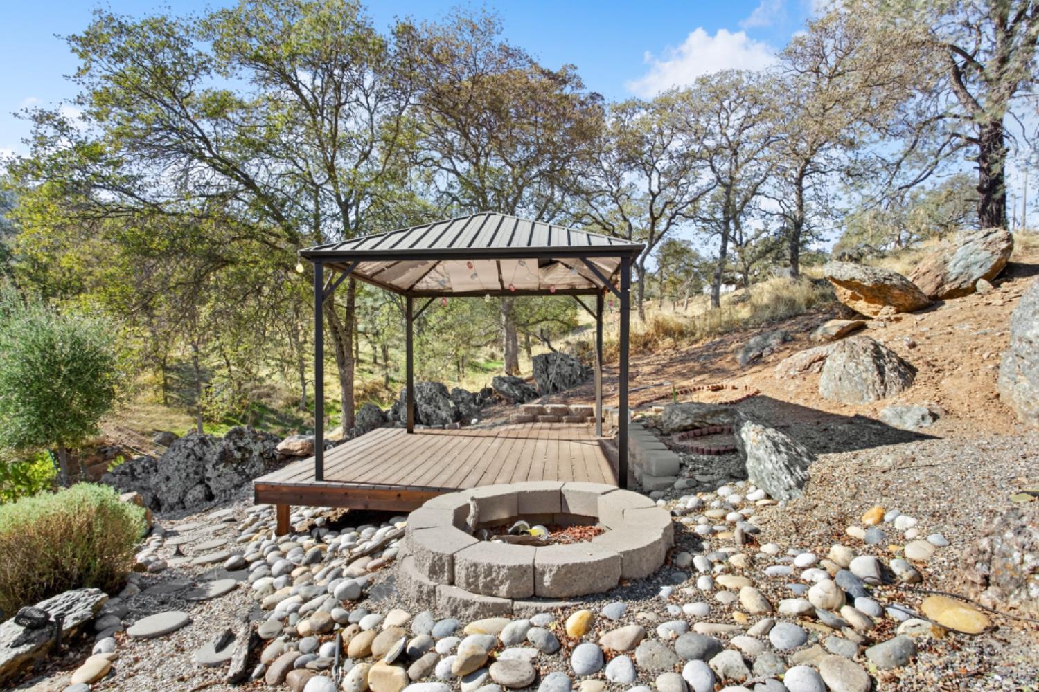 4856 Kiva Dr, Copperopolis, CA 95228