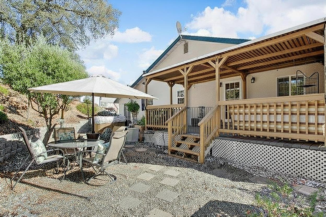 4856 Kiva Dr, Copperopolis, CA 95228