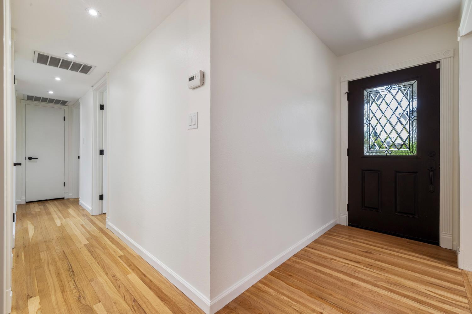 2413 Edgebrook Dr, Modesto, CA 95354