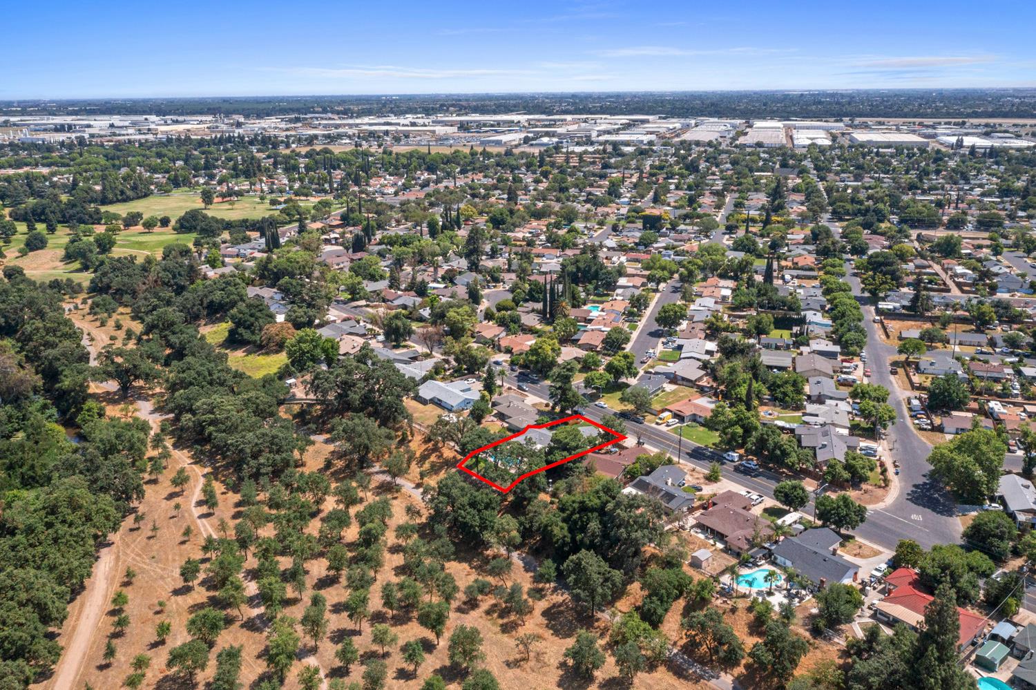 2413 Edgebrook Dr, Modesto, CA 95354