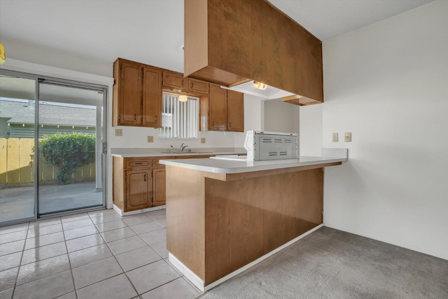 631 W Minnesota Ave, Turlock, CA 95382
