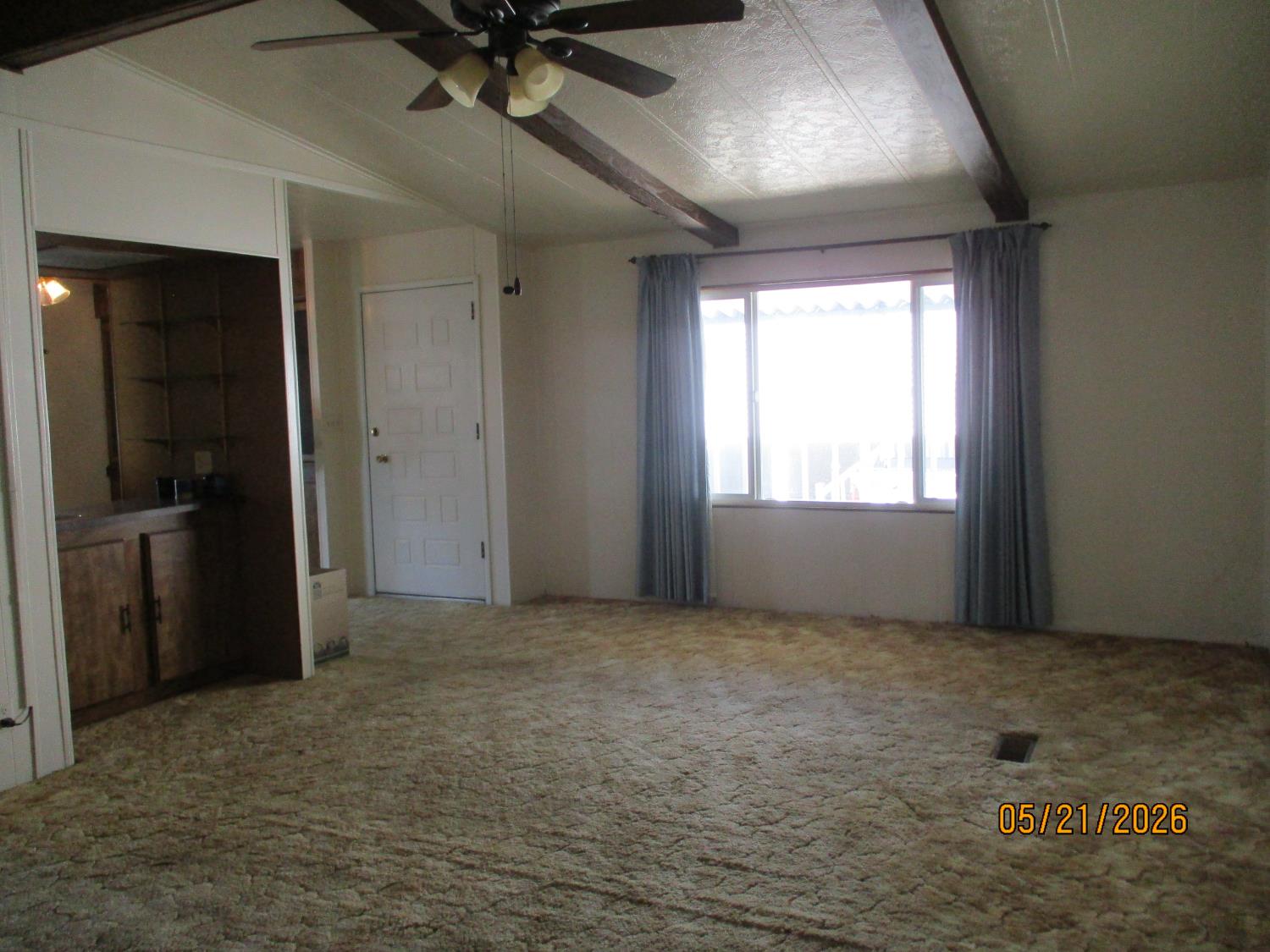 24 Schooner Ln, Modesto, CA 95356