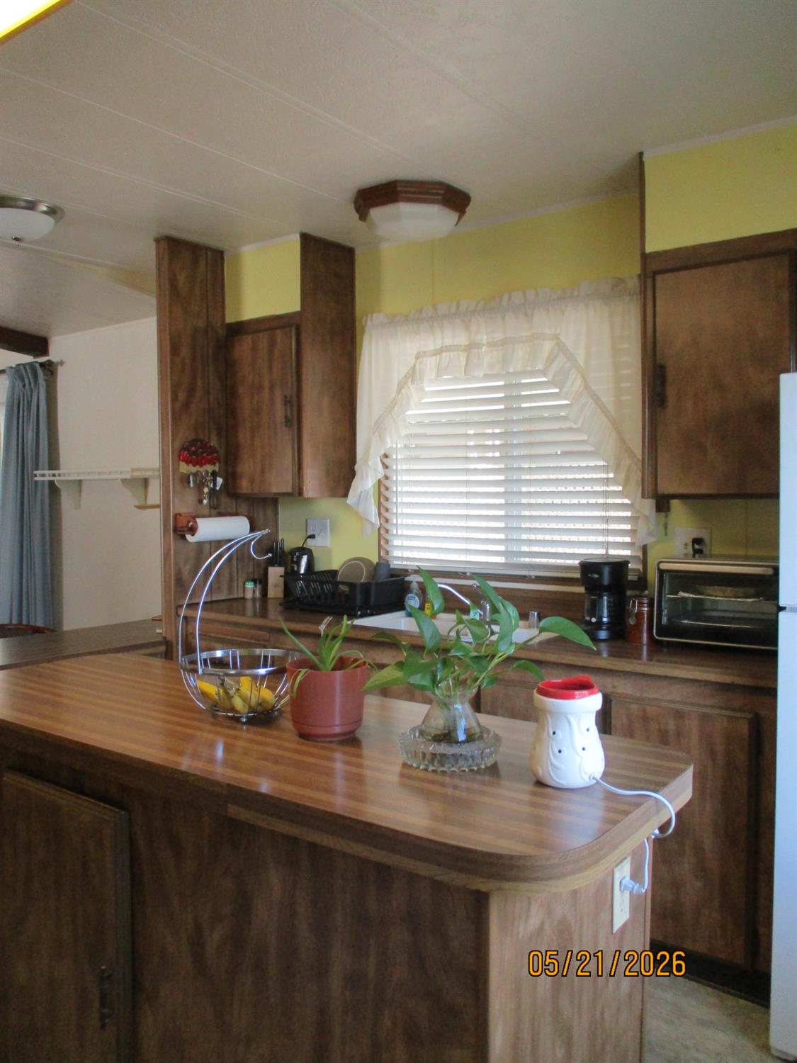 24 Schooner Ln, Modesto, CA 95356