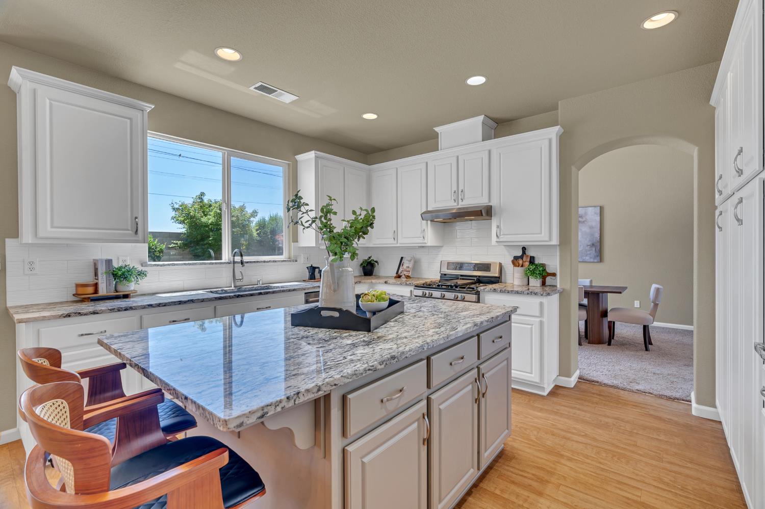 3704 havenhurst Ct, Modesto, CA 95355