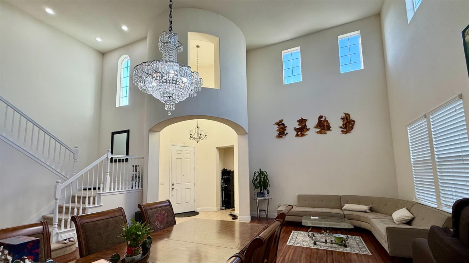 1350 Snake Creek Dr, Patterson, CA 95363