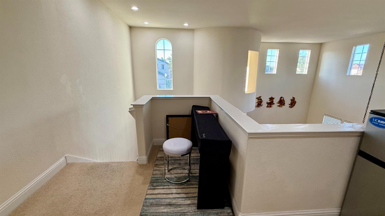 1350 Snake Creek Dr, Patterson, CA 95363