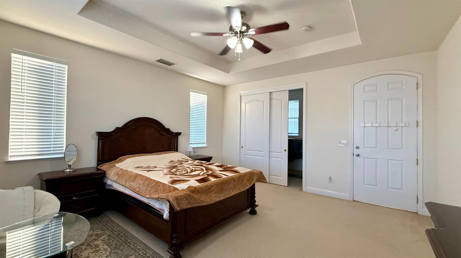 1350 Snake Creek Dr, Patterson, CA 95363