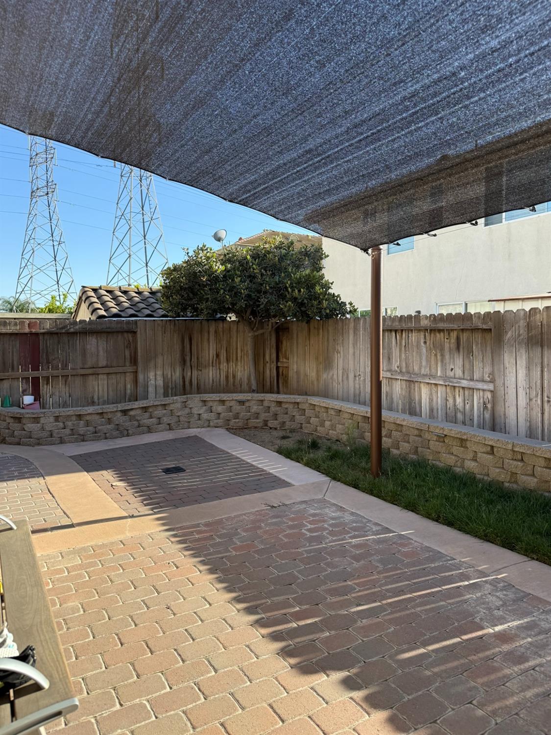 5209 Sire Ct, Riverbank, CA 95367