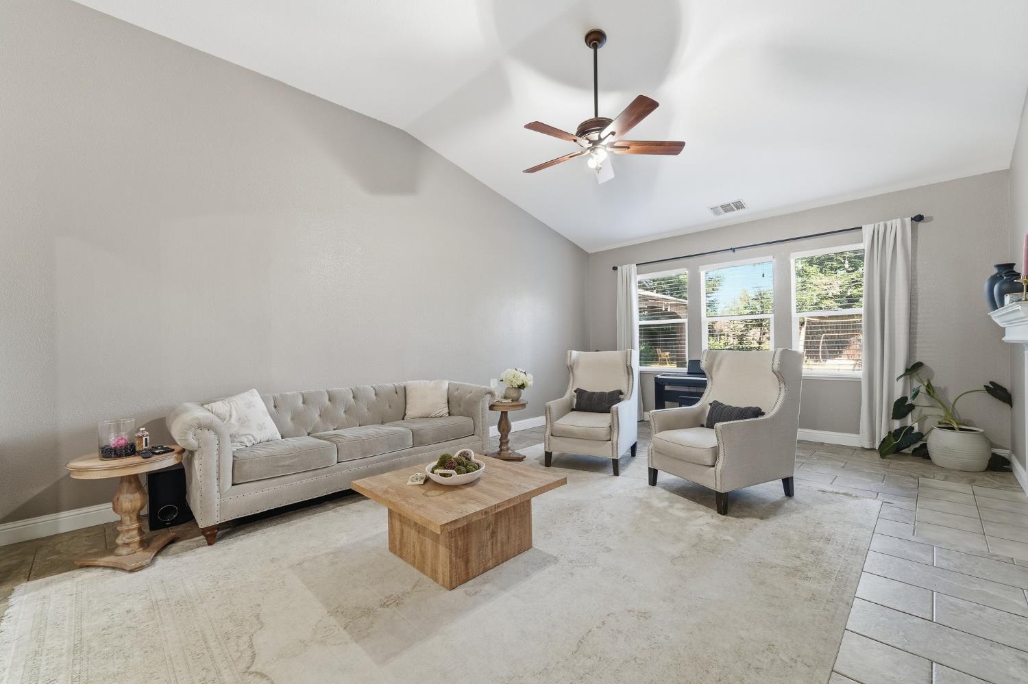 2220 2672 Ellison Dr, Modesto, CA 95355