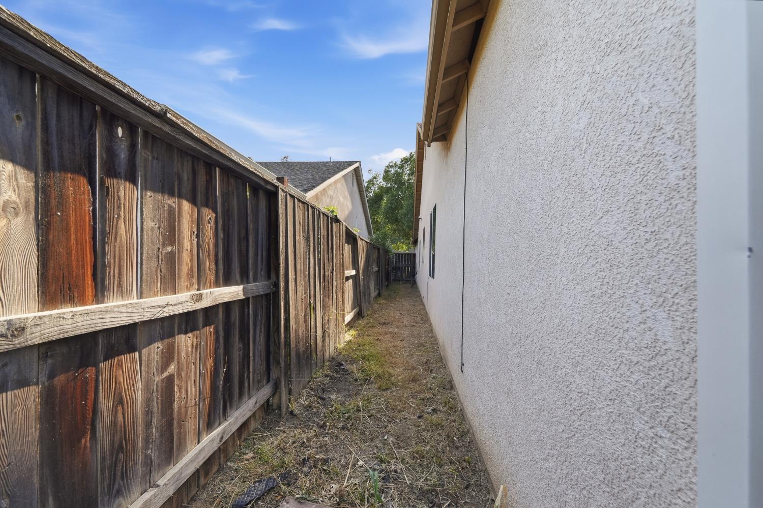 2220 2672 Ellison Dr, Modesto, CA 95355
